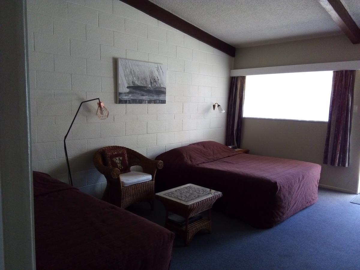 Redwood Lodge Motel Левин Екстериор снимка