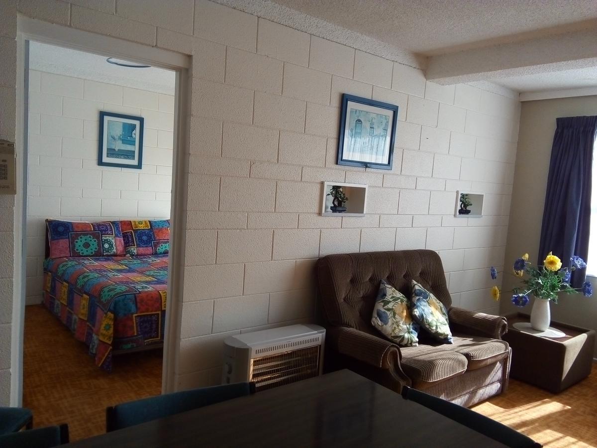 Redwood Lodge Motel Левин Екстериор снимка
